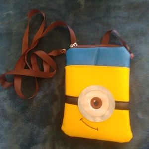 Minion purse